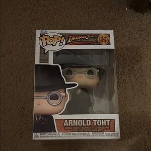 Funko Pop! Arnold Toht with Black Hat and Coat
